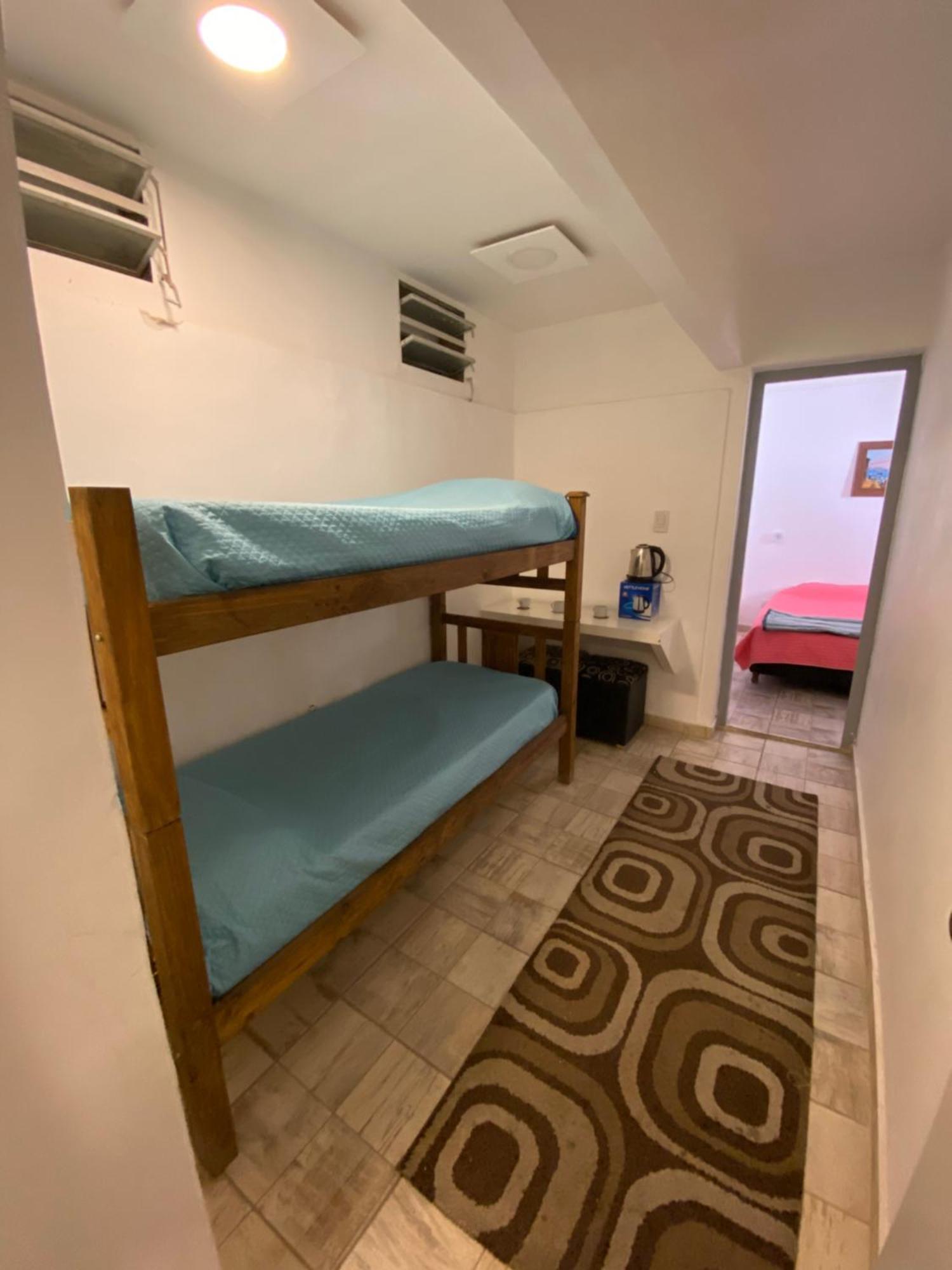 Dptos S & J Mendoza Hostel Гуаймален Екстериор снимка